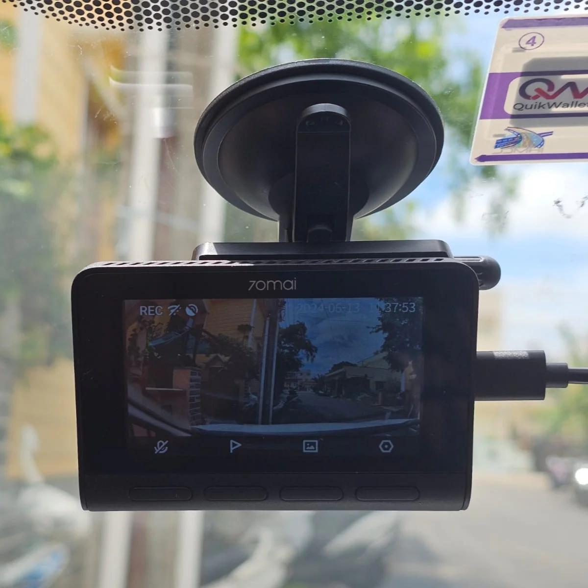 Suction Mount Bracket for 70mai A810 & A800S - Image 10